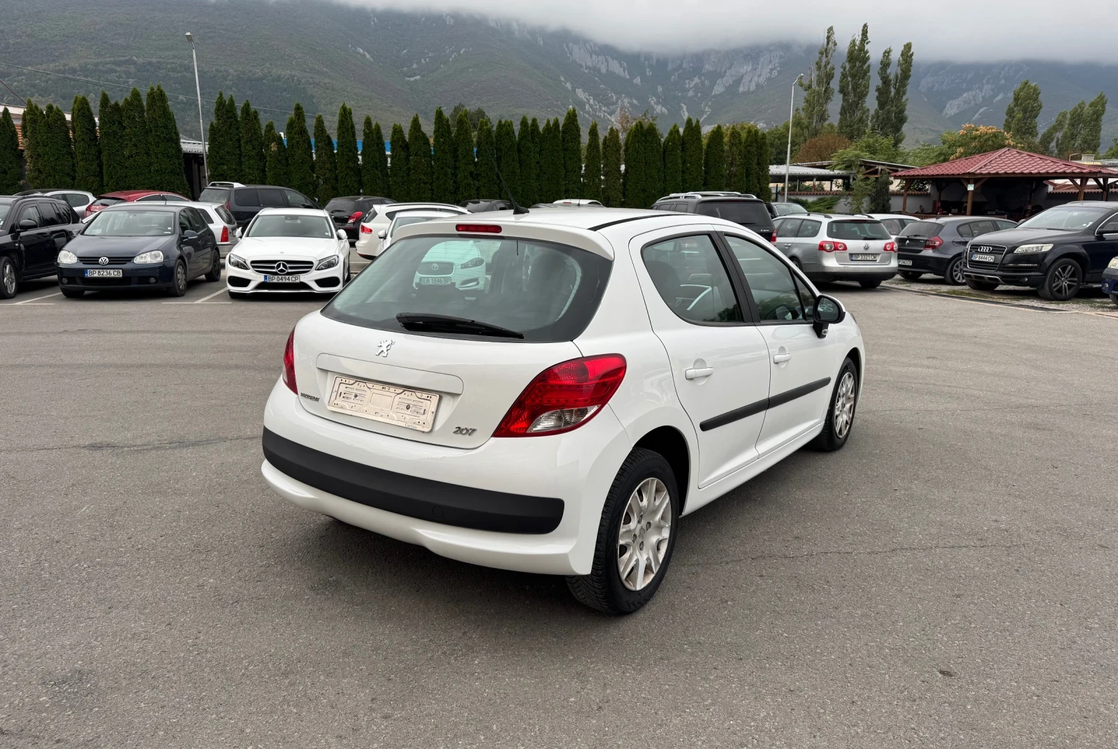 Peugeot 207 1.4i GAZ - KLIMATIK - изображение 5