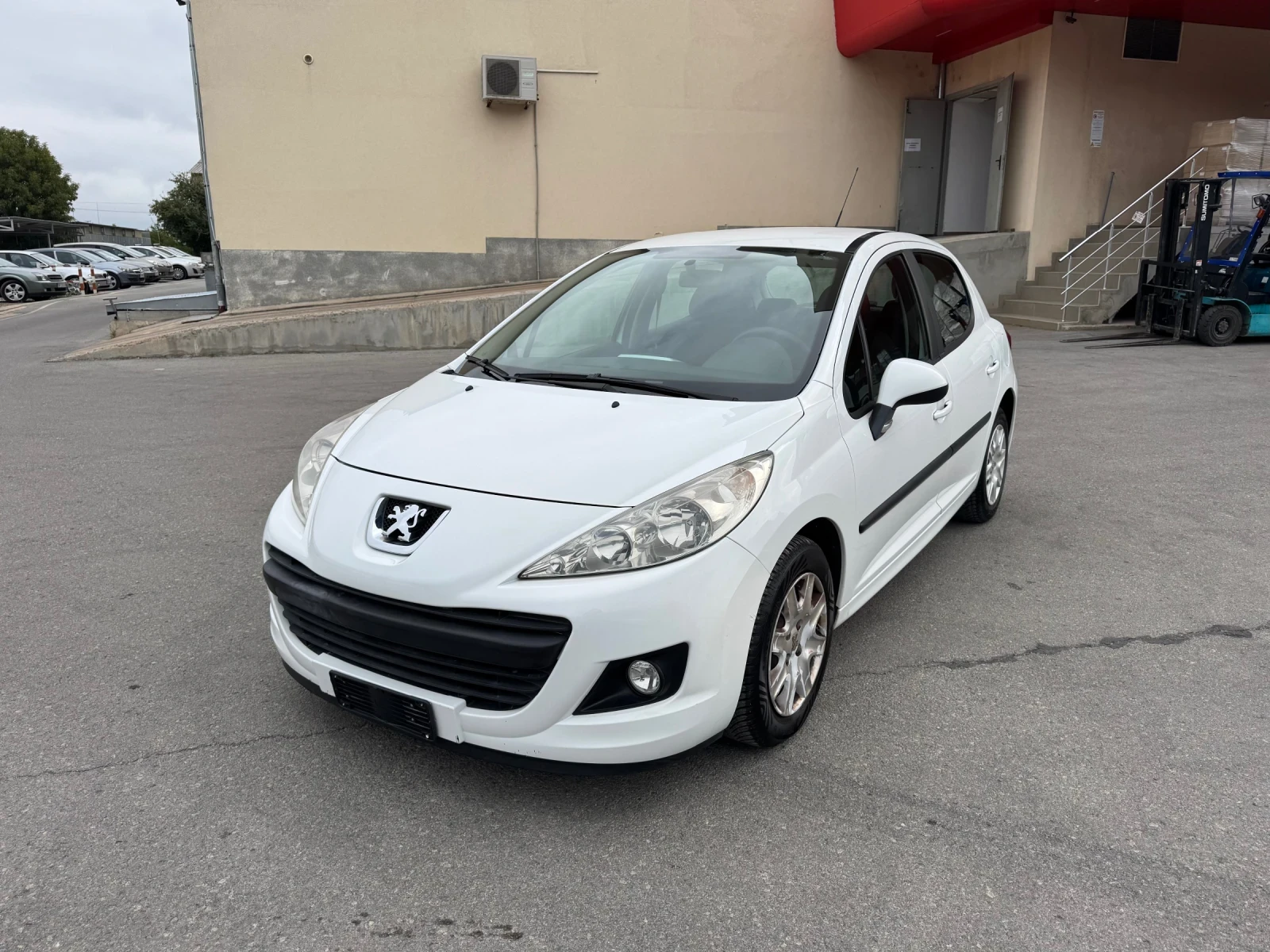 Peugeot 207 1.4i GAZ - KLIMATIK | Mobile.bg   1