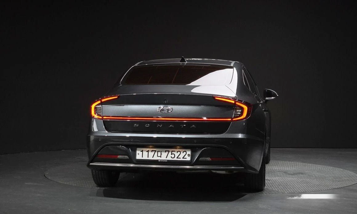 Hyundai Sonata 2.0 LPG Smart * НАЙ-ДОБРА ЦЕНА В БЪЛГАРИЯ*  - изображение 4