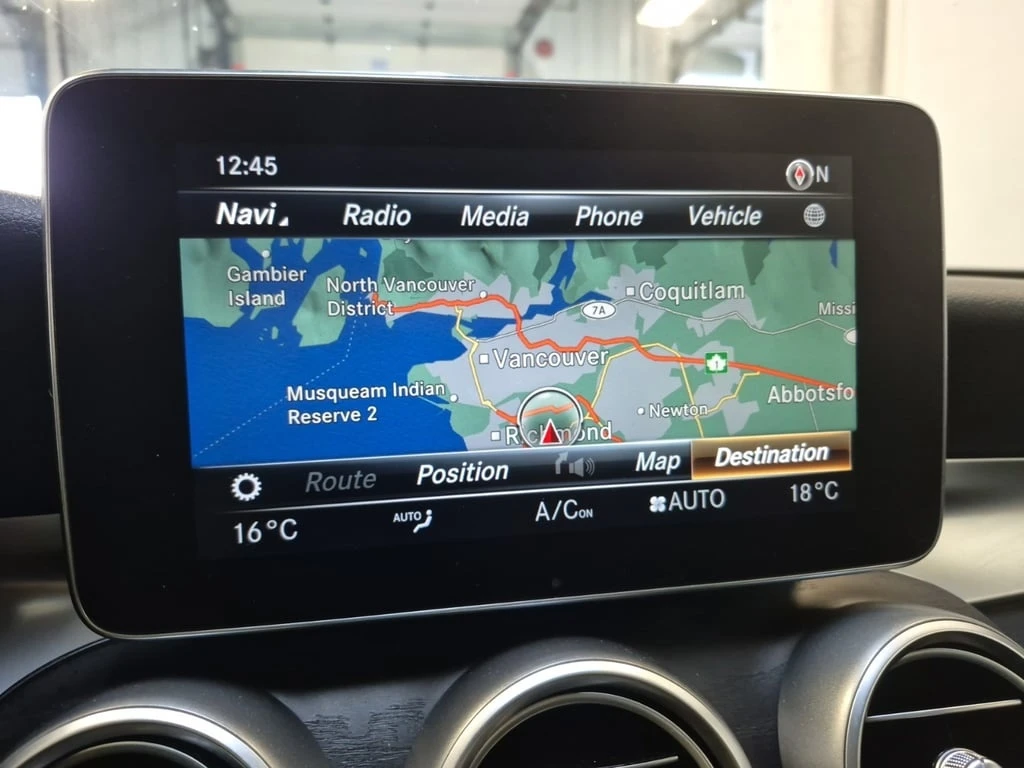 Mercedes-Benz C 300 * CARFAX * БЕЗ ПЪРВОНАЧАЛНА ВНОСКА - изображение 9