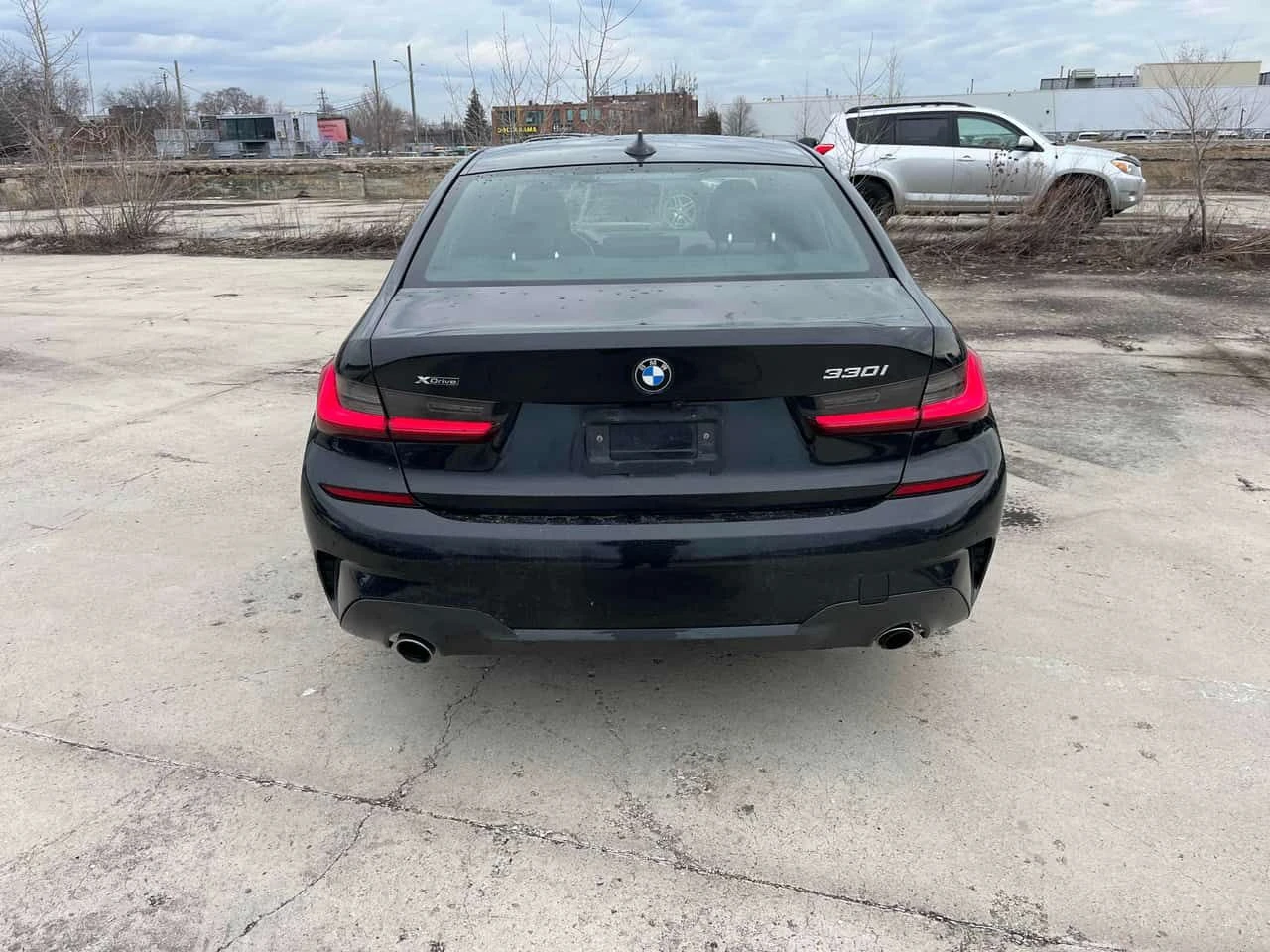 BMW 330 i xDrive/CARFAX/ШИБИДАХ/ПОДГРЕВИ, снимка 5 - Автомобили и джипове - 53990746