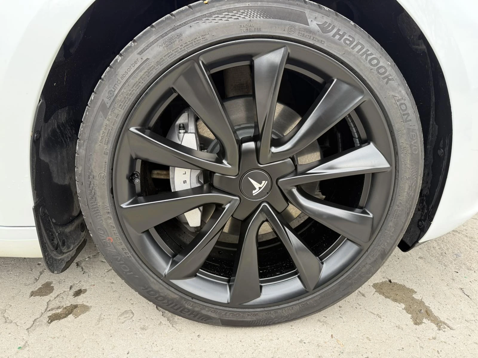 Tesla Model 3 RWD , снимка 16 - Автомобили и джипове - 54091164