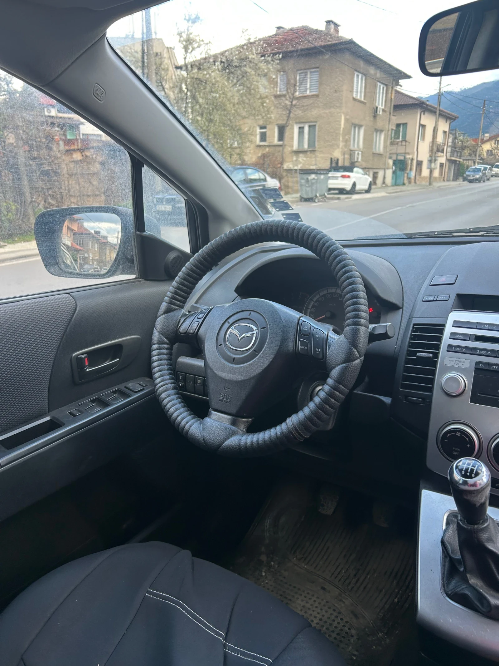 Mazda 5, снимка 13 - Автомобили и джипове - 54093764