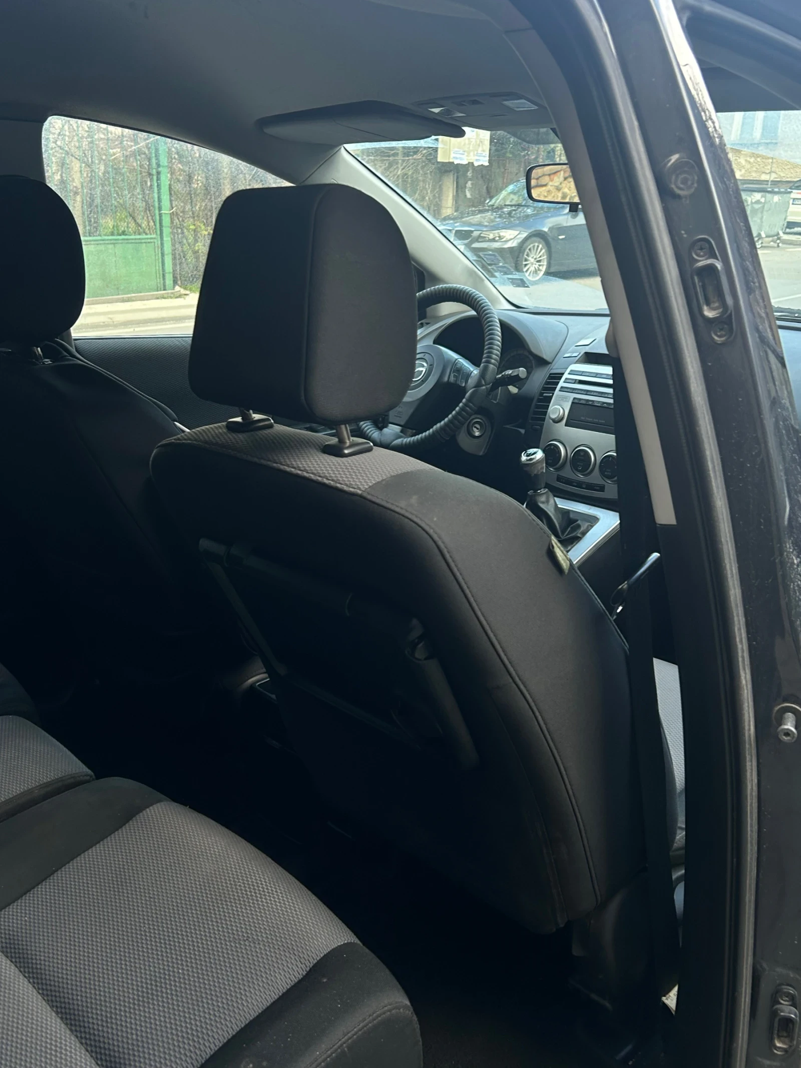 Mazda 5, снимка 11 - Автомобили и джипове - 54093764