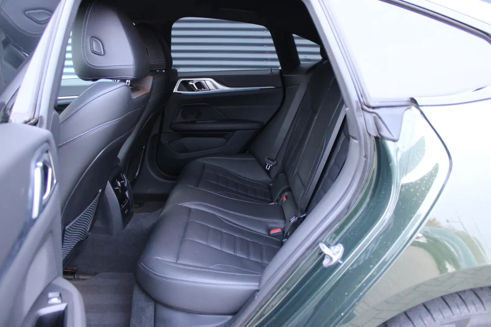 BMW i4 М50е, снимка 9 - Автомобили и джипове - 54824122