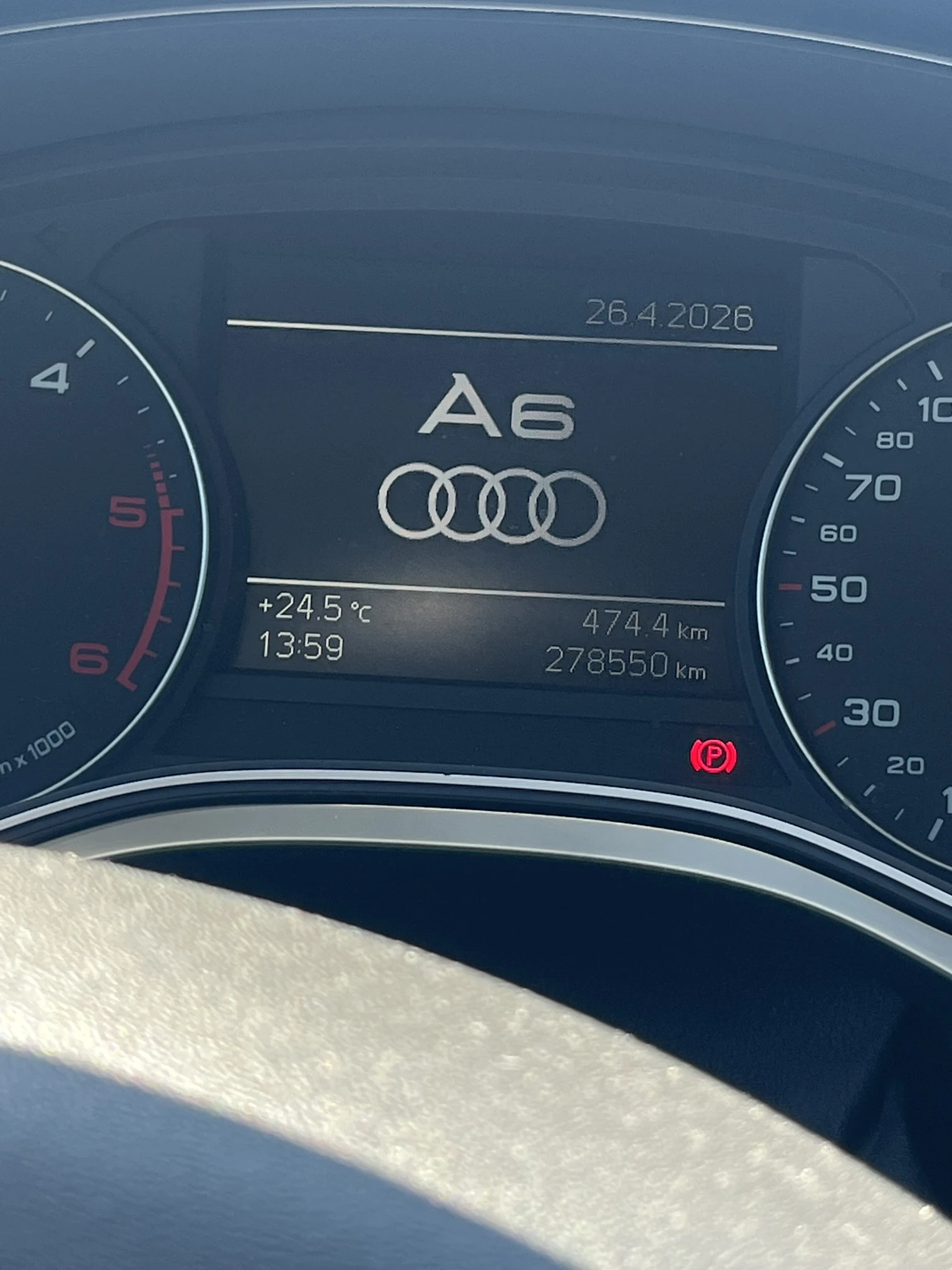 Audi A6 AVANT, снимка 3 - Автомобили и джипове - 55072216
