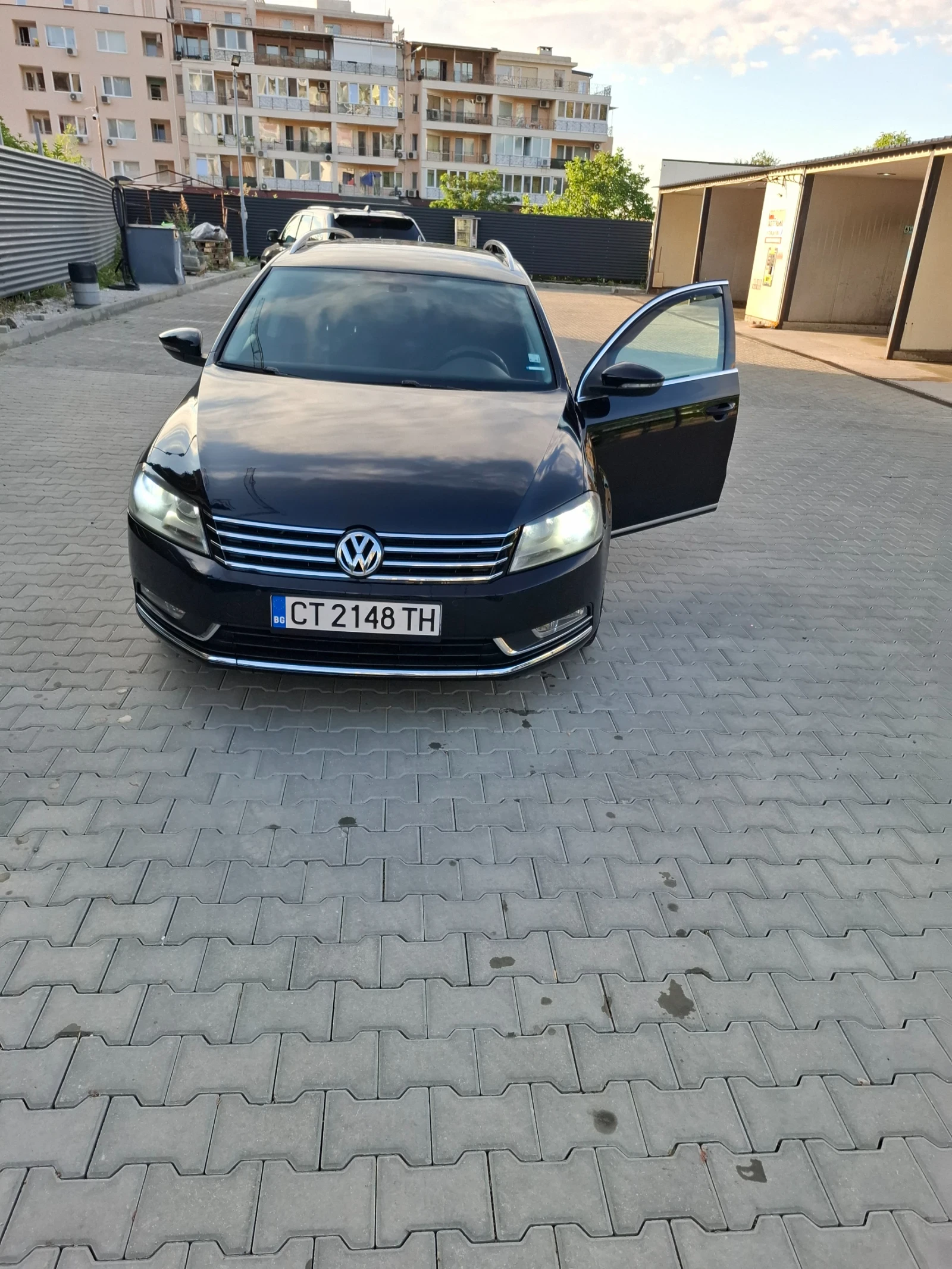 VW Passat, снимка 2 - Автомобили и джипове - 55195786