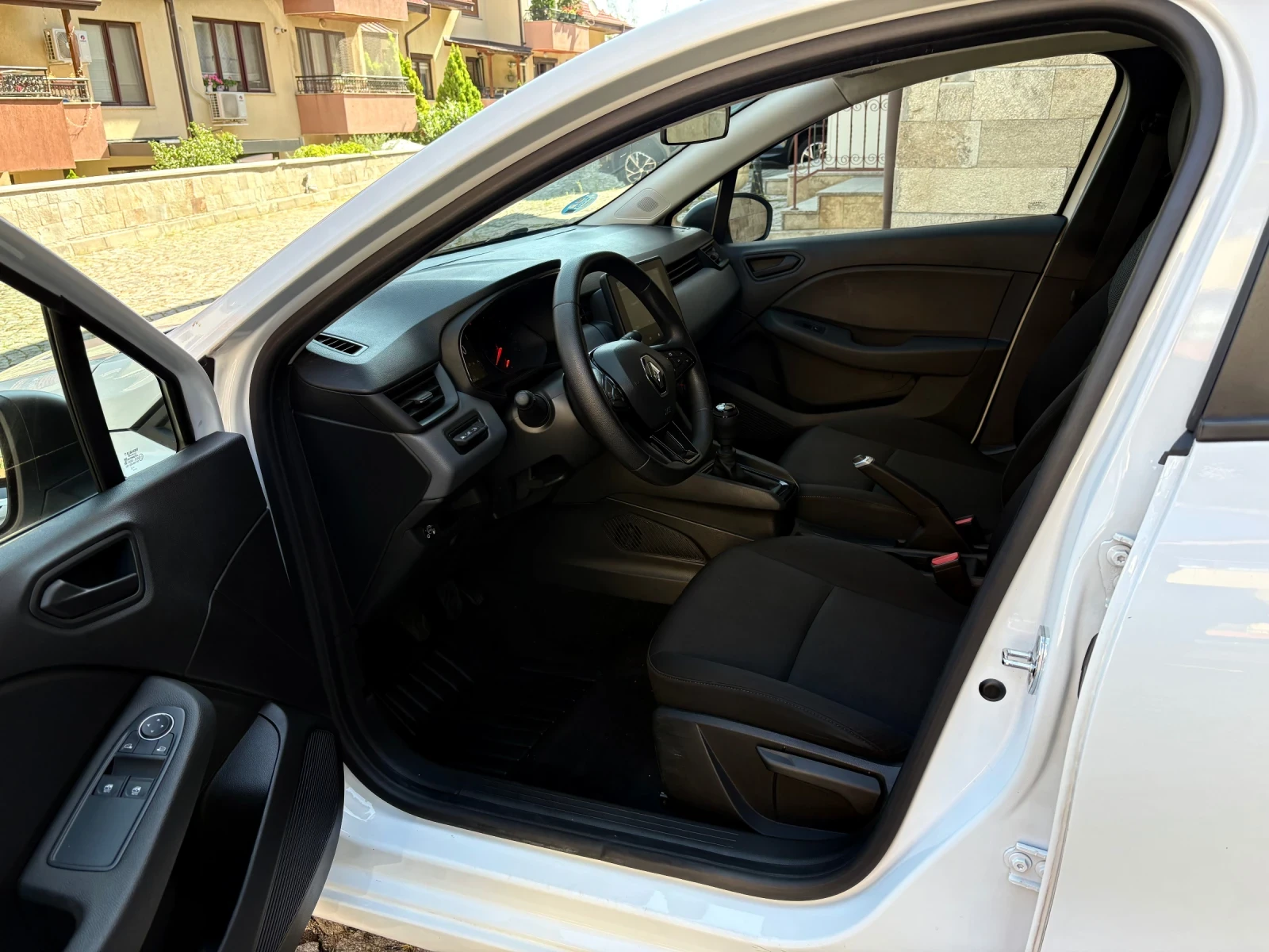 Renault Clio 1.0 TCe LPG Business Edition, снимка 7 - Автомобили и джипове - 55471791