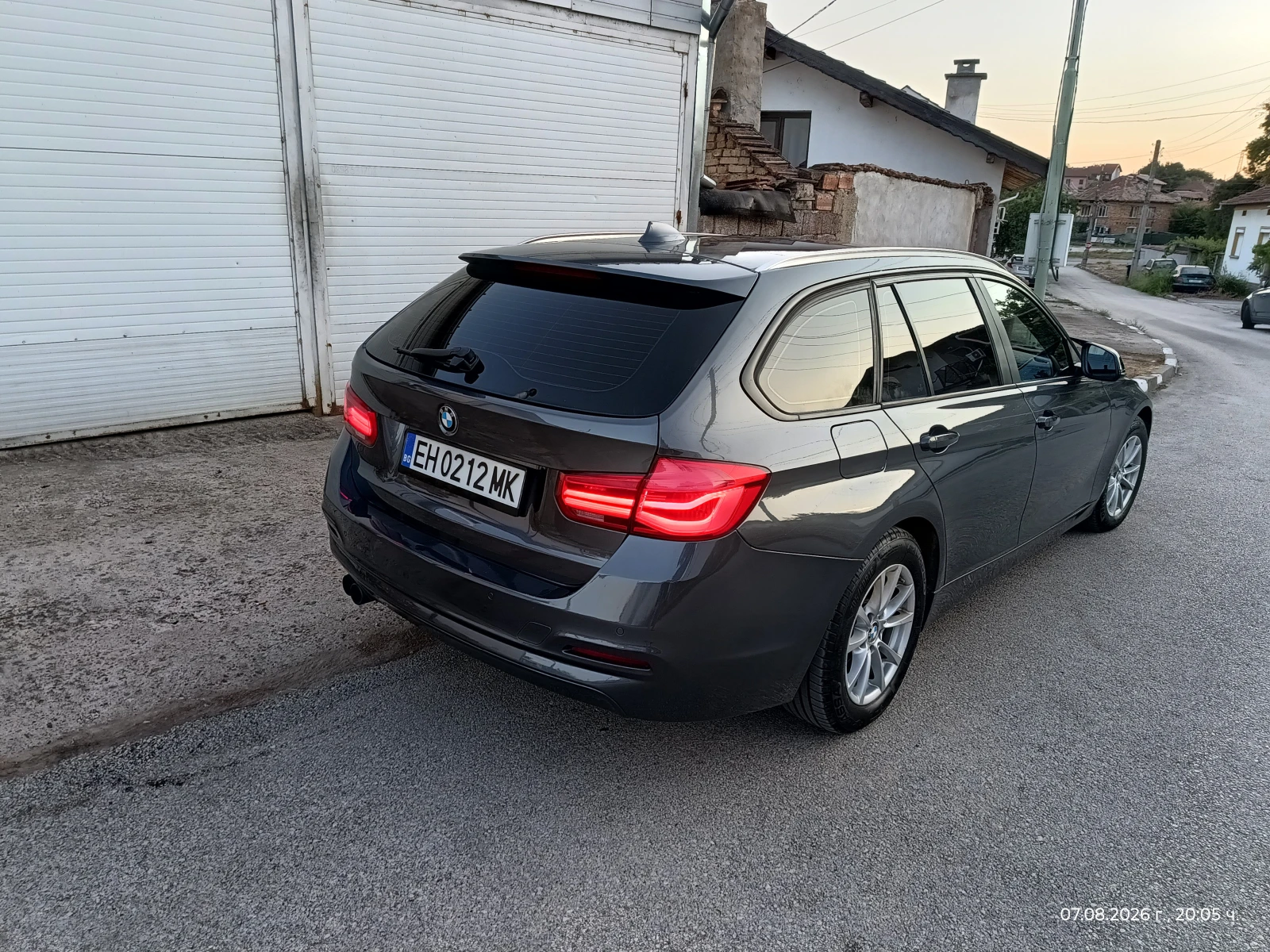 BMW 320 320d Xdrive, снимка 9 - Автомобили и джипове - 55888155