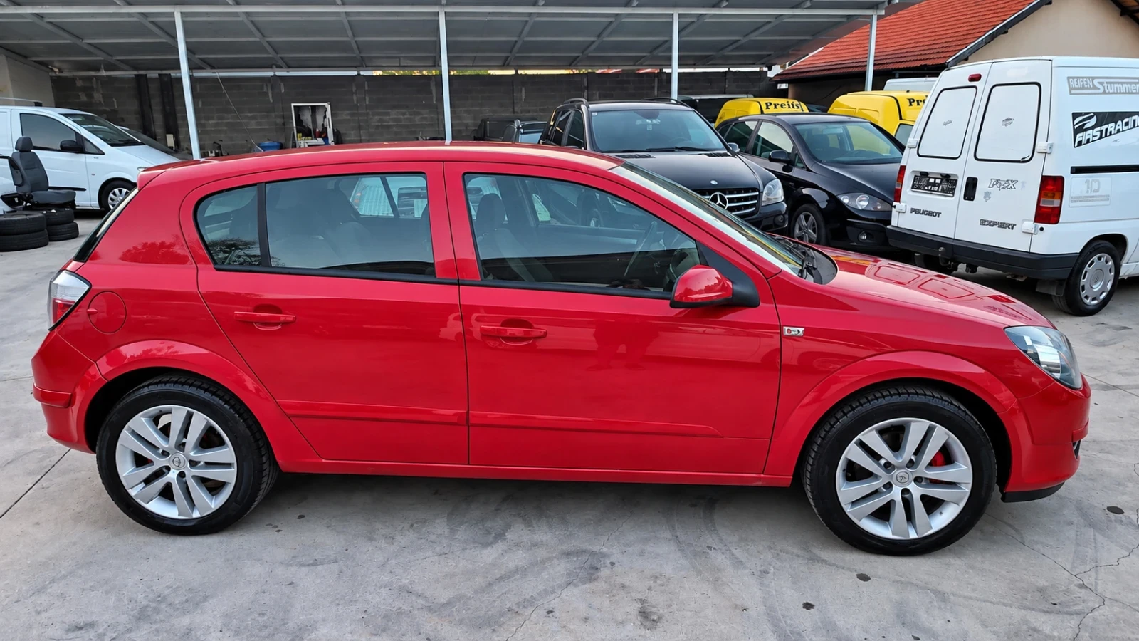 Opel Astra 1.7CDTI ЛИЗИНГ , снимка 4 - Автомобили и джипове - 56176511