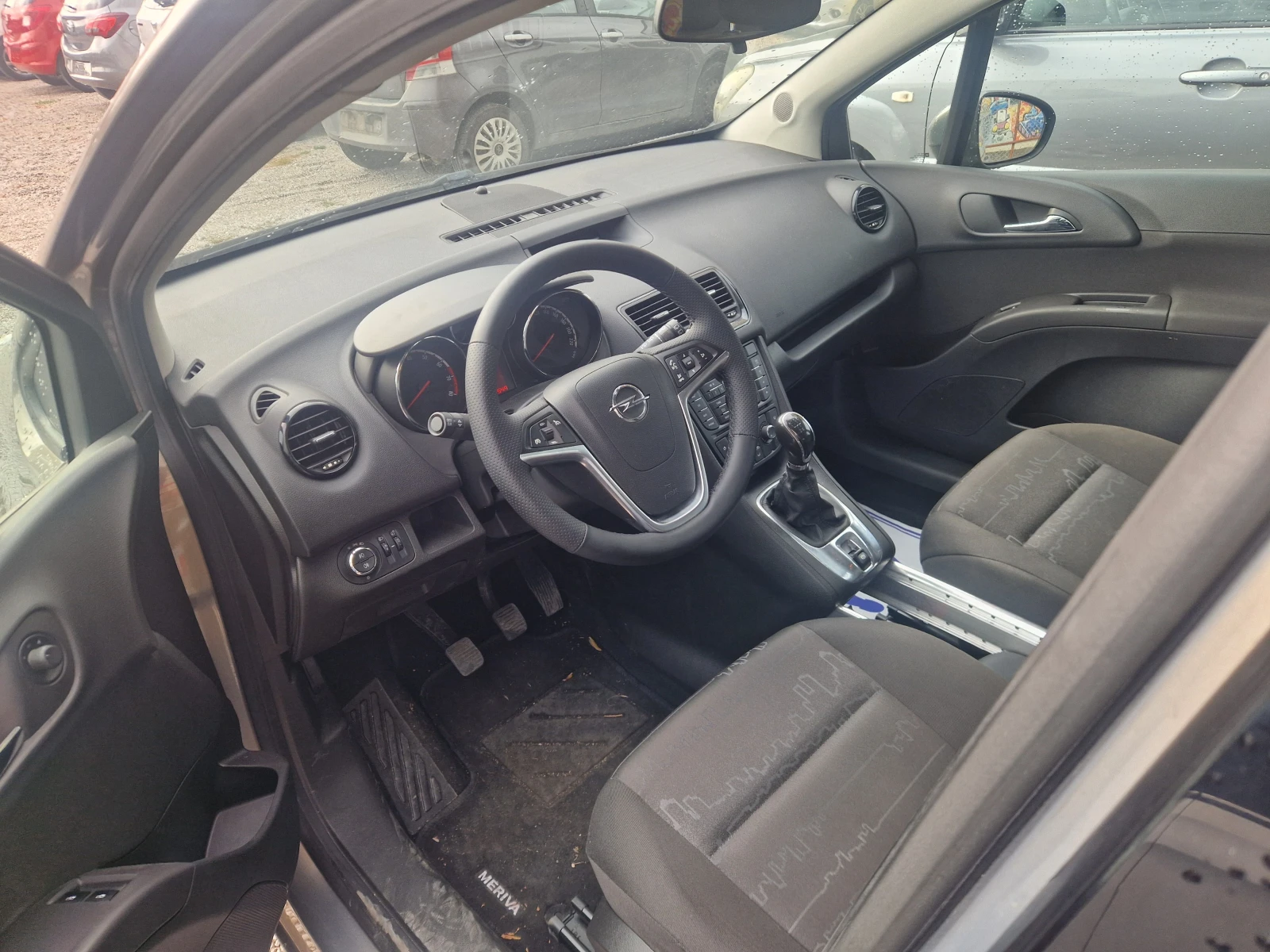 Opel Meriva 1.4i, снимка 6 - Автомобили и джипове - 56231188