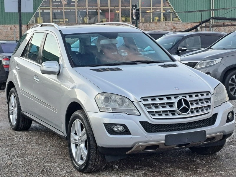 Mercedes-Benz ML 320 224к.с. ТОП СЪСТОЯНИЕ , снимка 3 - Автомобили и джипове - 44001861