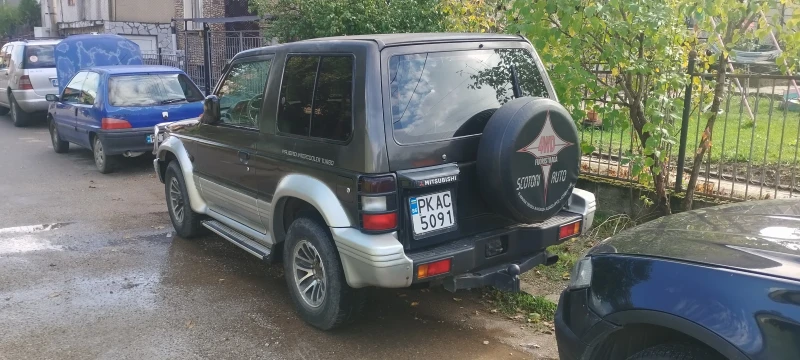 Mitsubishi Pajero, снимка 4 - Автомобили и джипове - 47480954