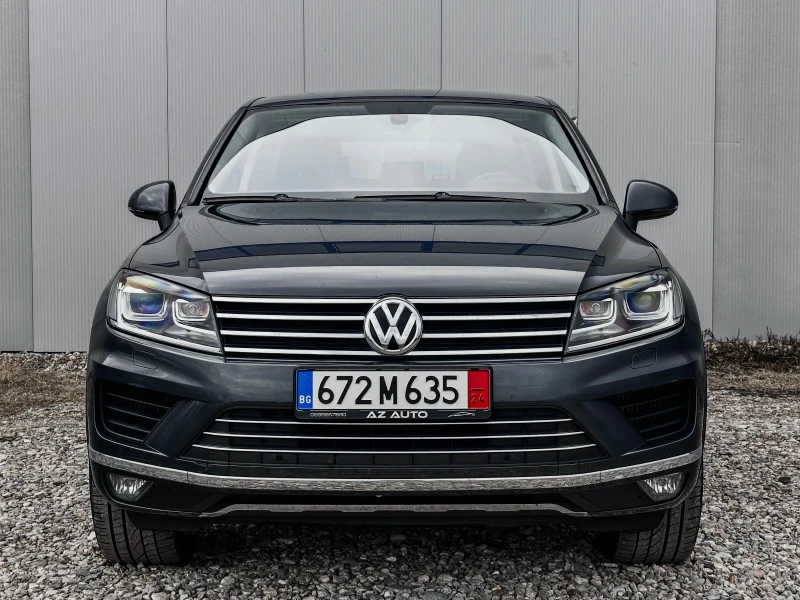 VW Touareg 3.0TDI Facelift Памет Кожа, снимка 2 - Автомобили и джипове - 48254485