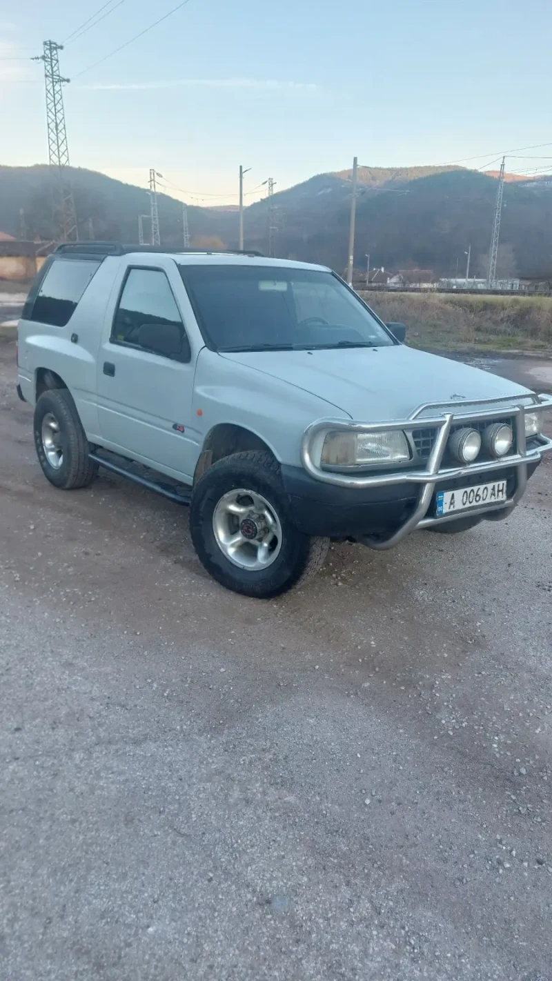 Opel Frontera 2.0 gaz/benzin, снимка 3 - Автомобили и джипове - 48562153