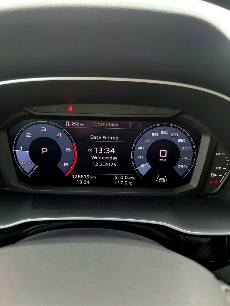 Audi Q3 35 TDI, снимка 14 - Автомобили и джипове - 51743560