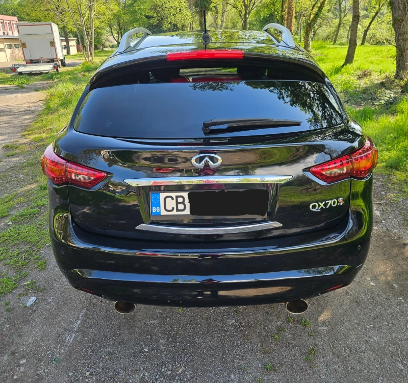 Infiniti QX70 3, 7 AWD-SPORT Швейцария, снимка 6 - Автомобили и джипове - 52122483