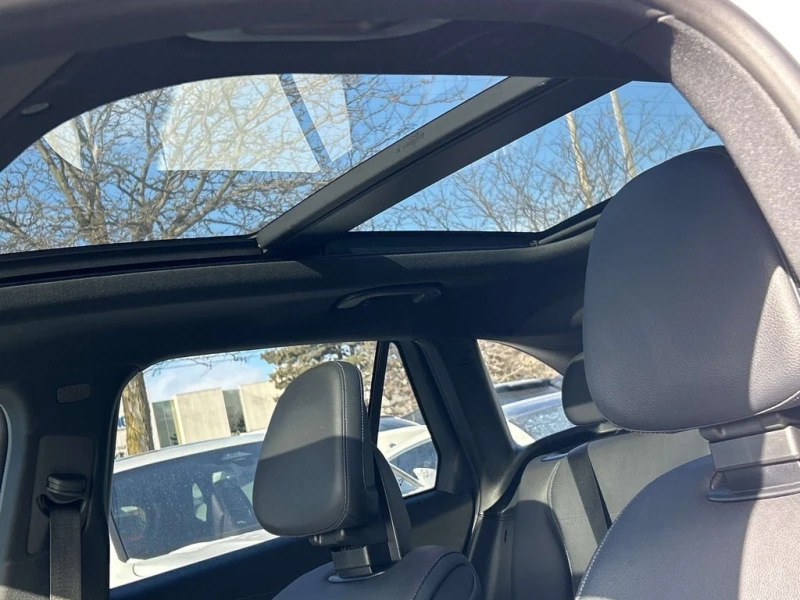 Mercedes-Benz GLC * GLC300 4MATIC/GLC300 4 M Turbo * CARFAX * ЦЕНА Д, снимка 14 - Автомобили и джипове - 53308477