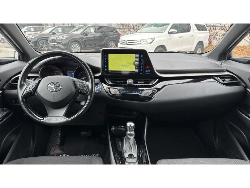 Toyota C-HR 1.8HSD Club, снимка 8 - Автомобили и джипове - 48204400