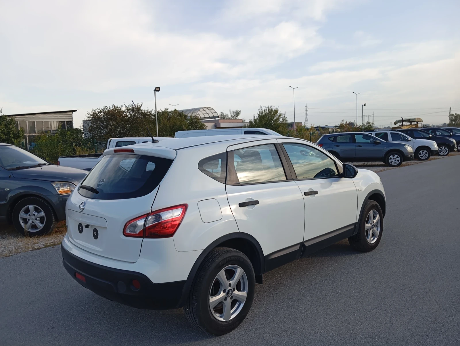 Nissan Qashqai 1.6 Газ -бензин - изображение 4