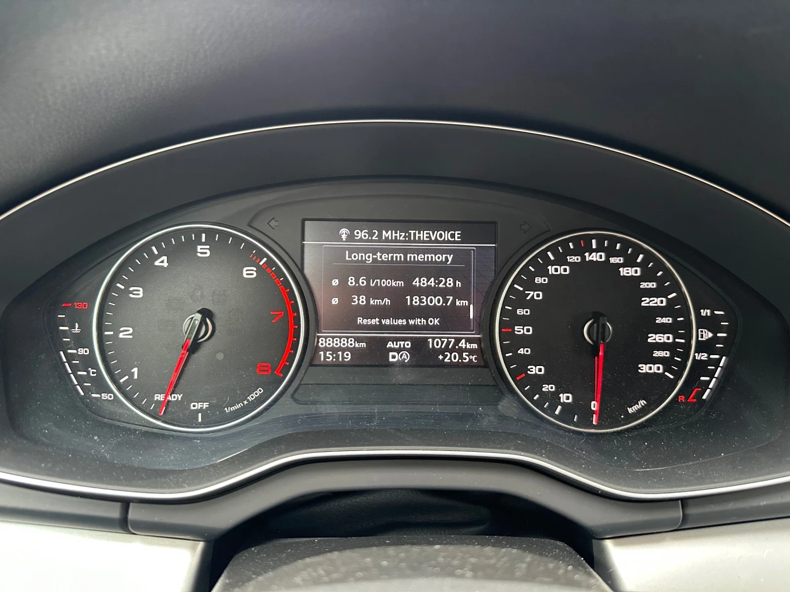 Audi Q5 Premium 45 TFSI, S-Line - изображение 10