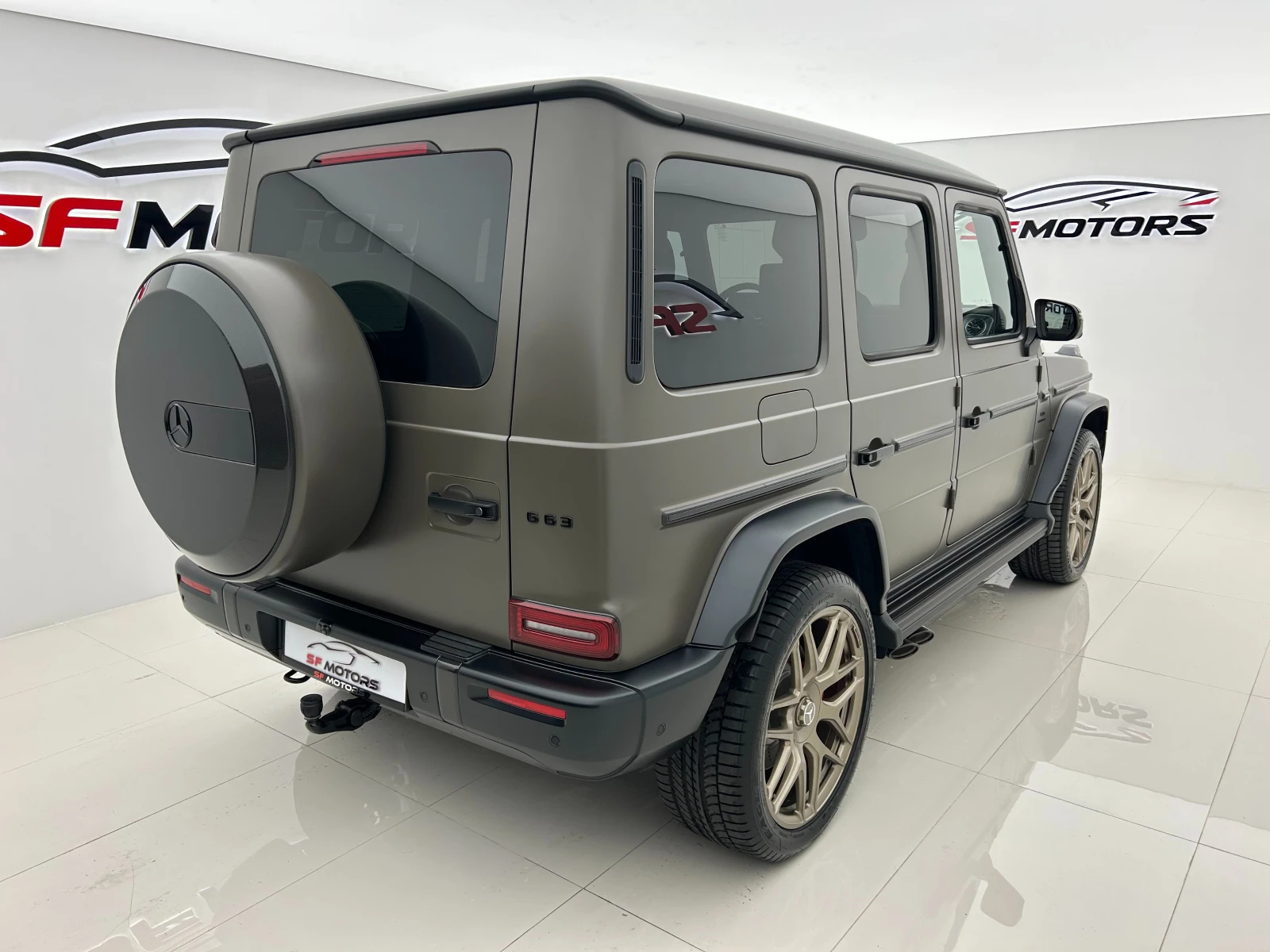 Mercedes-Benz G 63 AMG MANUFAKTUR  - изображение 6