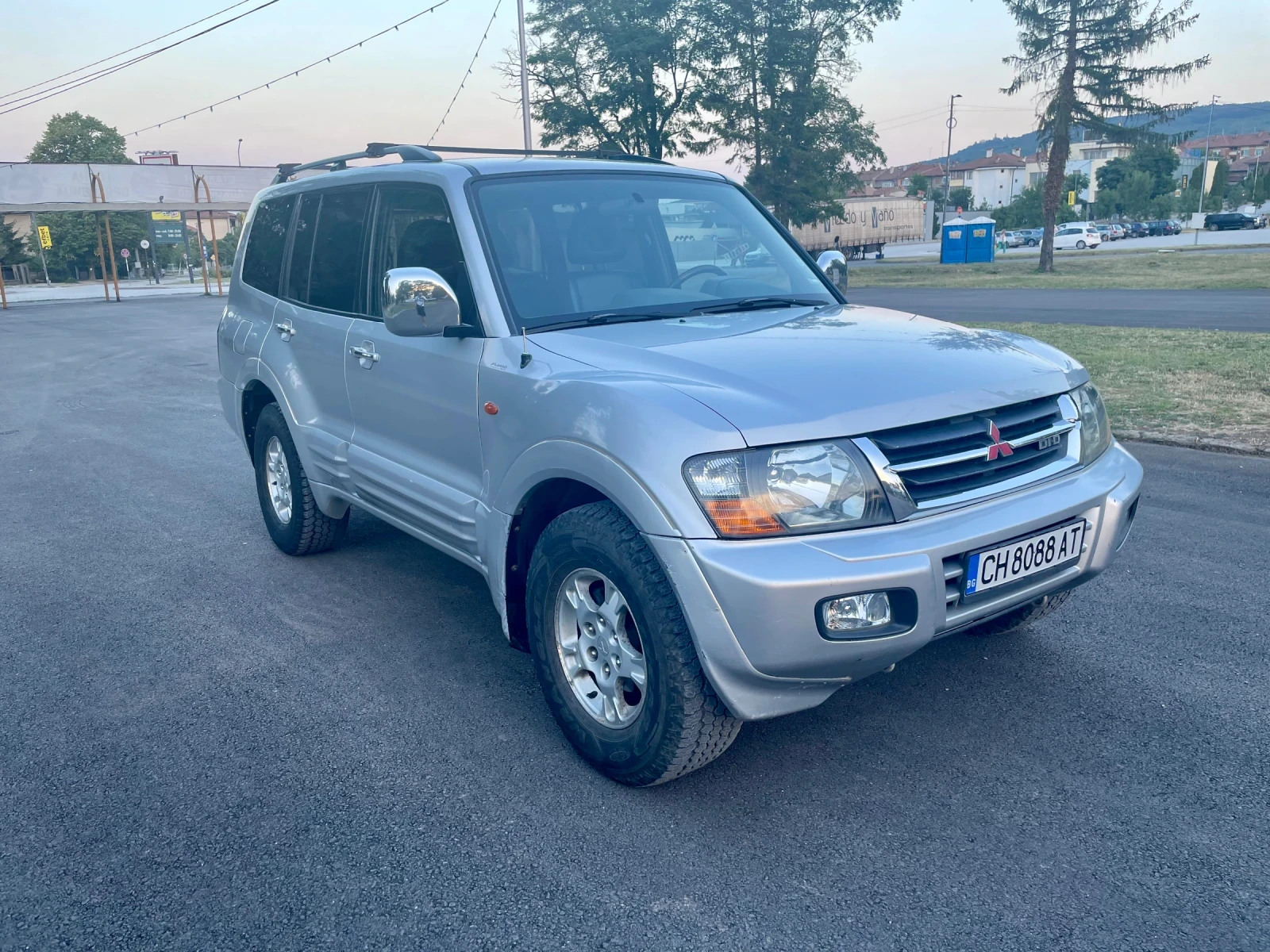 Mitsubishi Pajero 3.2 DI-D 7 МЕСТА - изображение 2