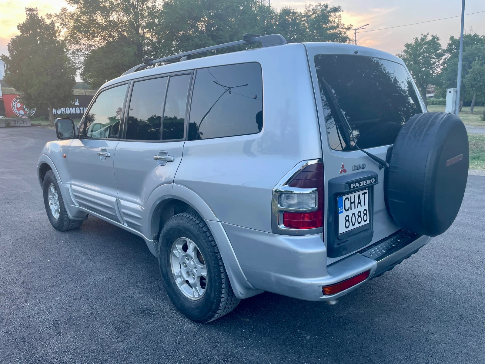 Mitsubishi Pajero 3.2 DI-D 7 МЕСТА - изображение 7