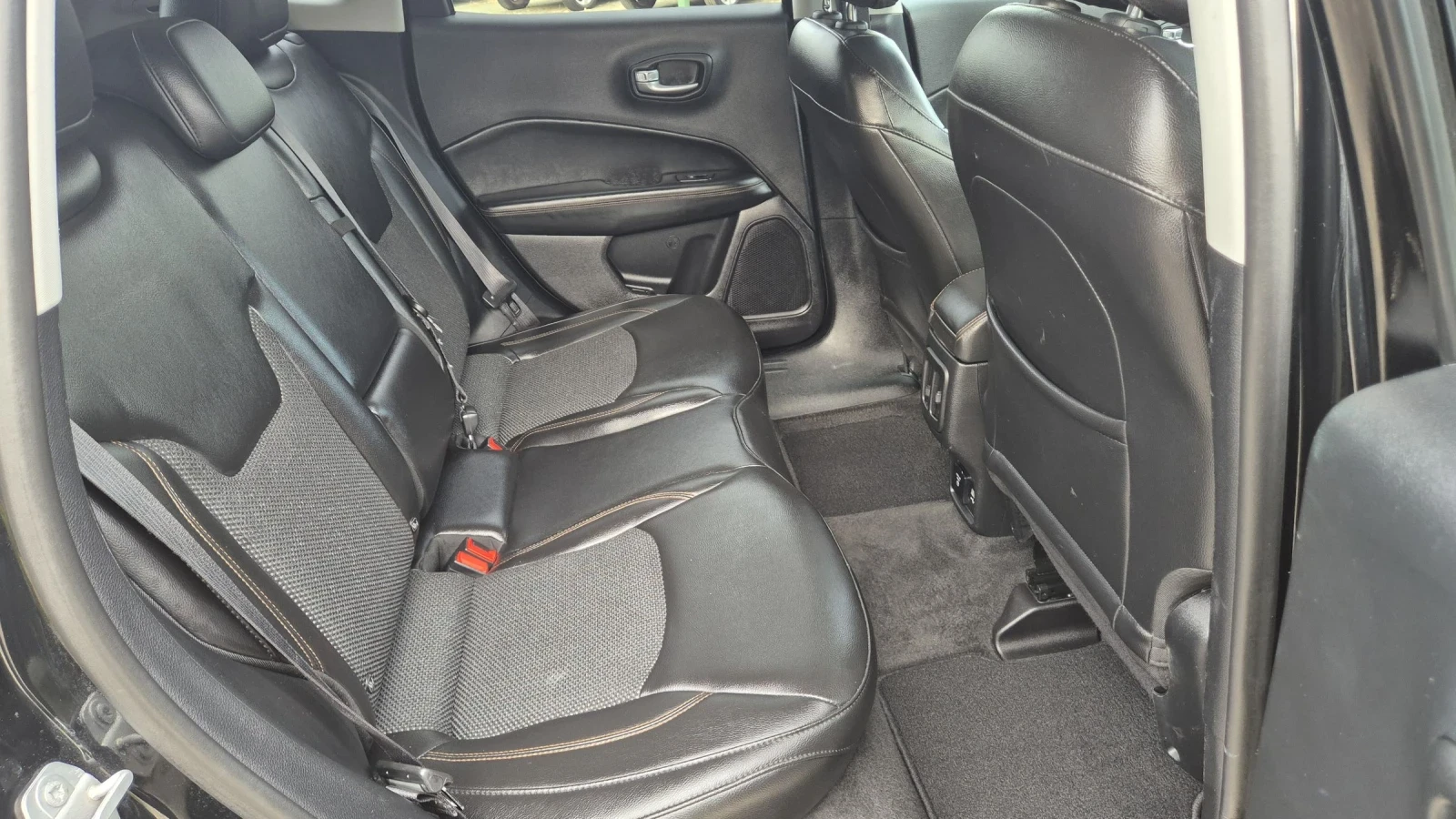 Jeep Compass 2.0  150.. | Mobile.bg   15
