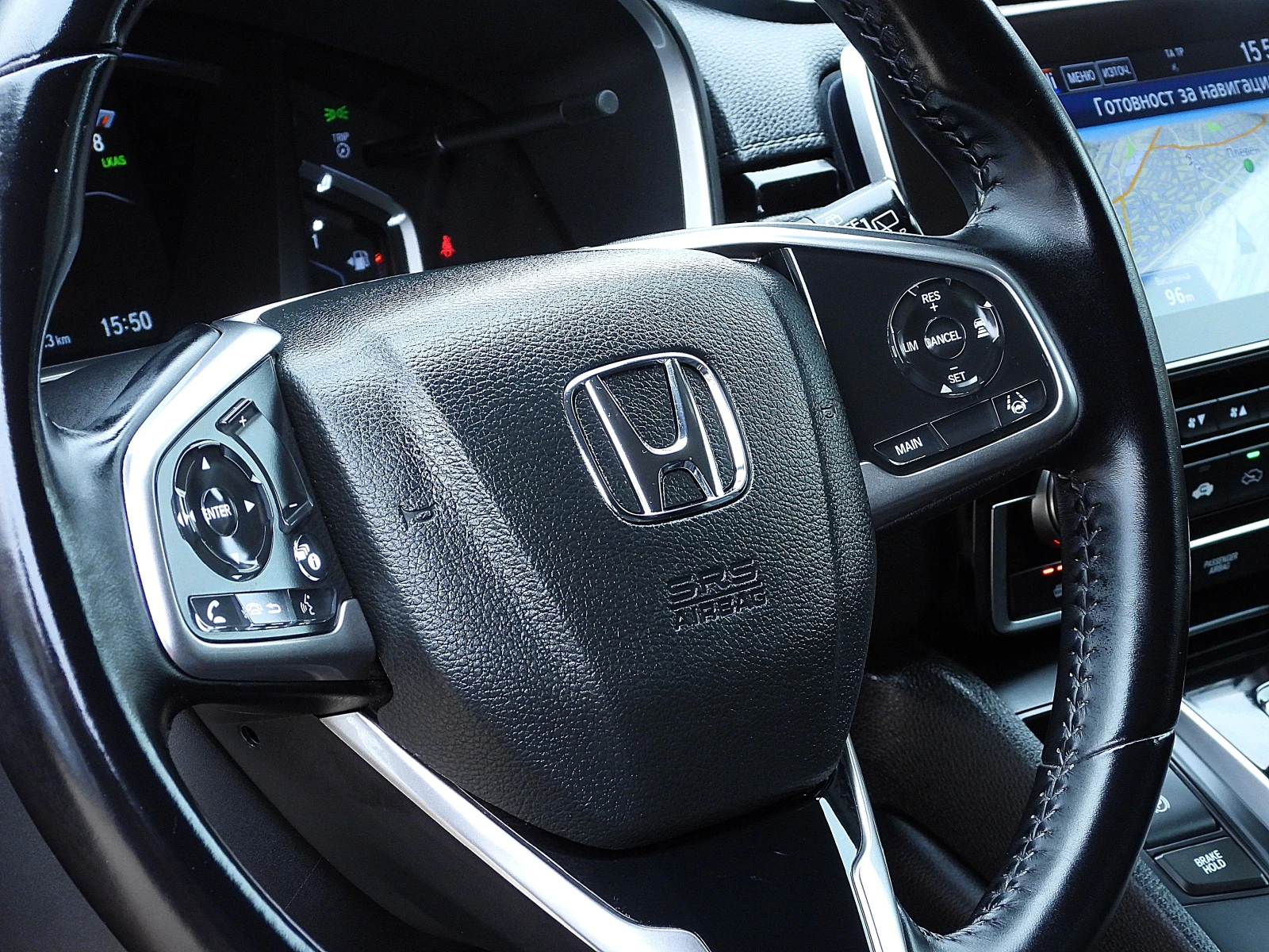 Honda Cr-v 1.5ШВЕЙЦАРИЯ-ДИСТРОНИК/7места/КОЖА/LANE ASSIST/4x4 - изображение 10