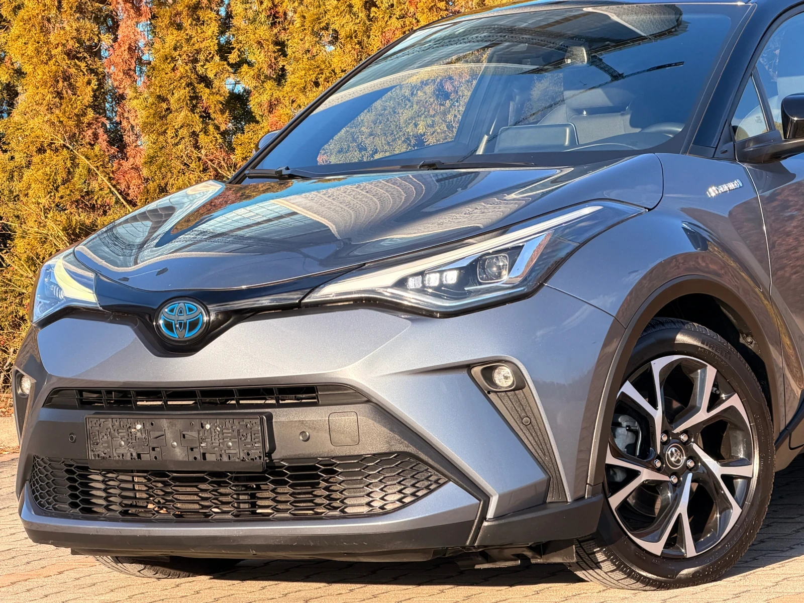 Toyota C-HR 2.0HAYBRID-Facelift-KEYLESS-ПОДГРЕВ-УНИКАТ-77Х.КМ! - изображение 2