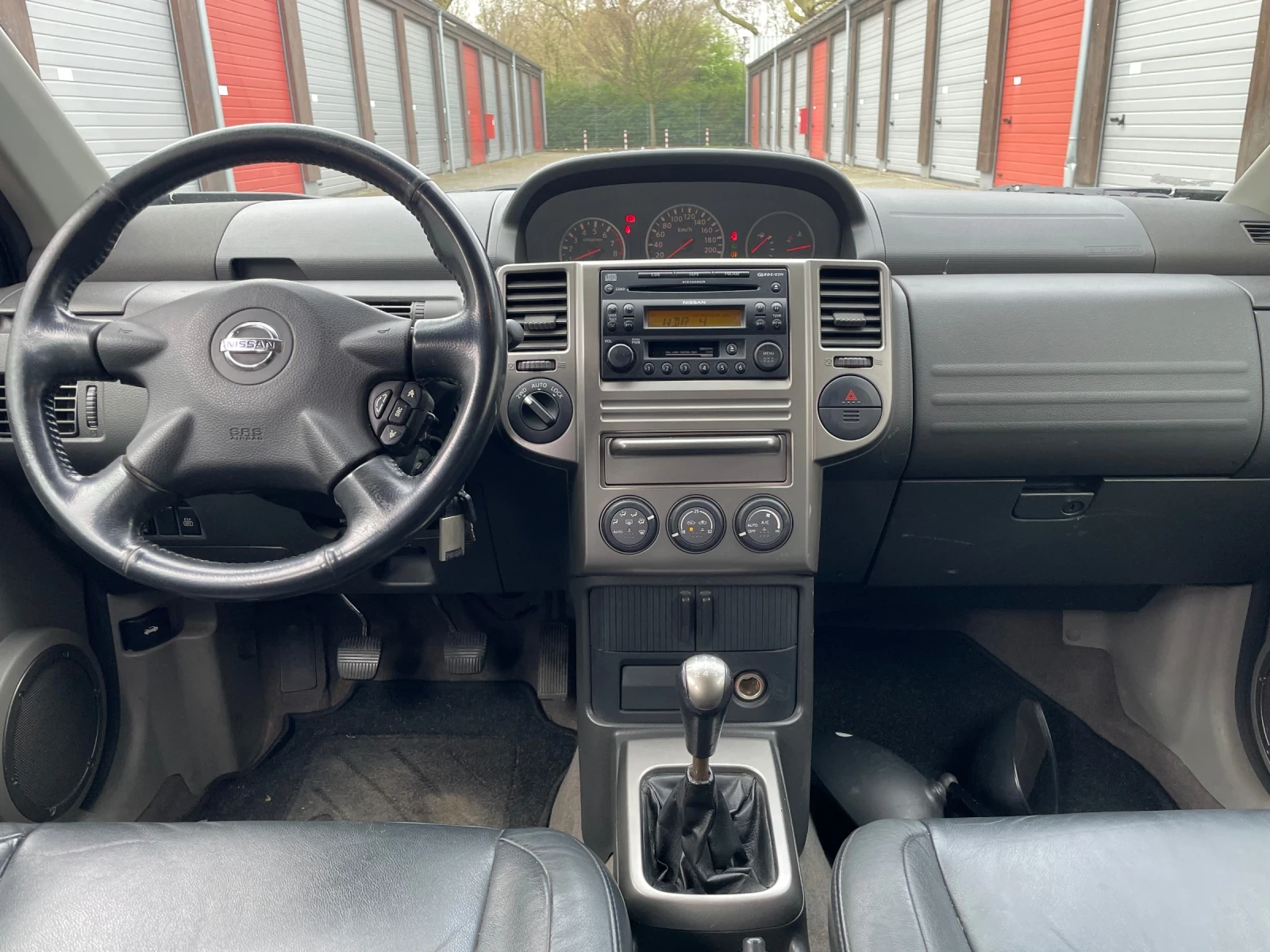 Nissan X-trail Nissan X-Trail, 2005, Benziner 2, 5 l, Allrad Пано, снимка 11 - Автомобили и джипове - 53786392