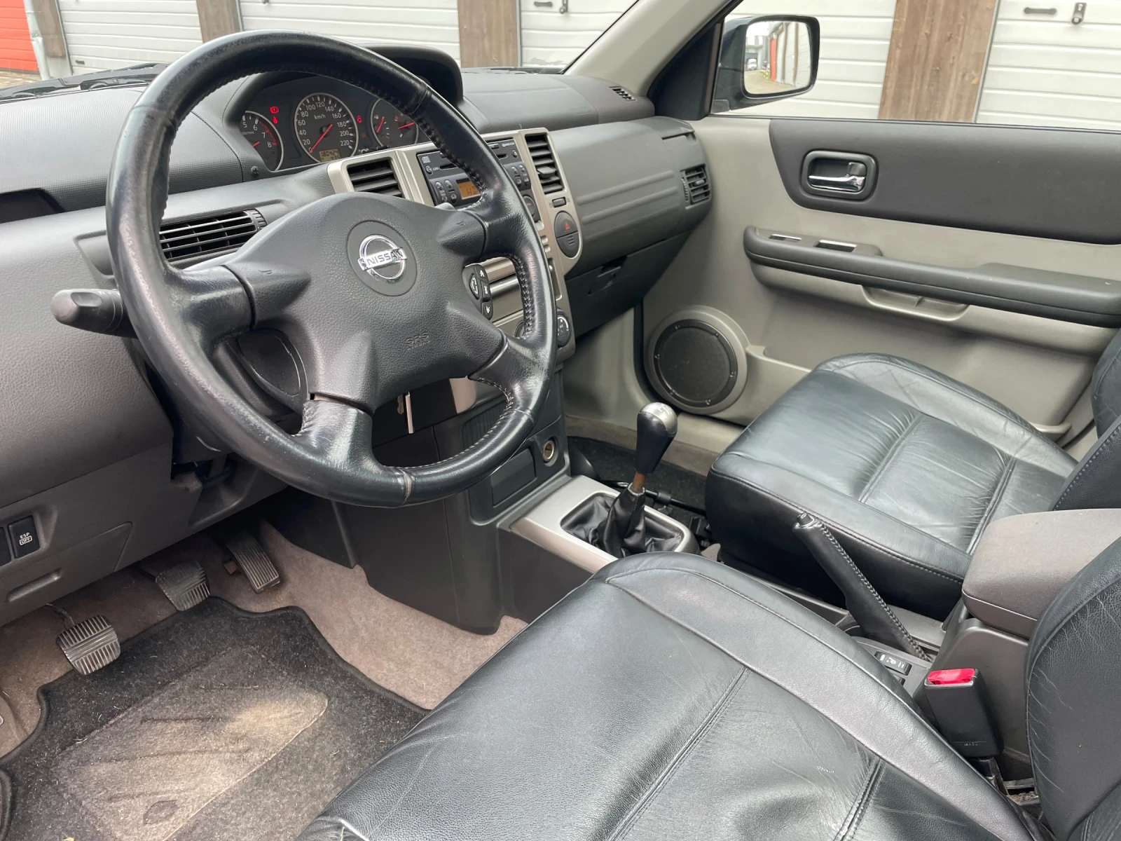 Nissan X-trail Nissan X-Trail, 2005, Benziner 2, 5 l, Allrad Пано, снимка 15 - Автомобили и джипове - 53786392