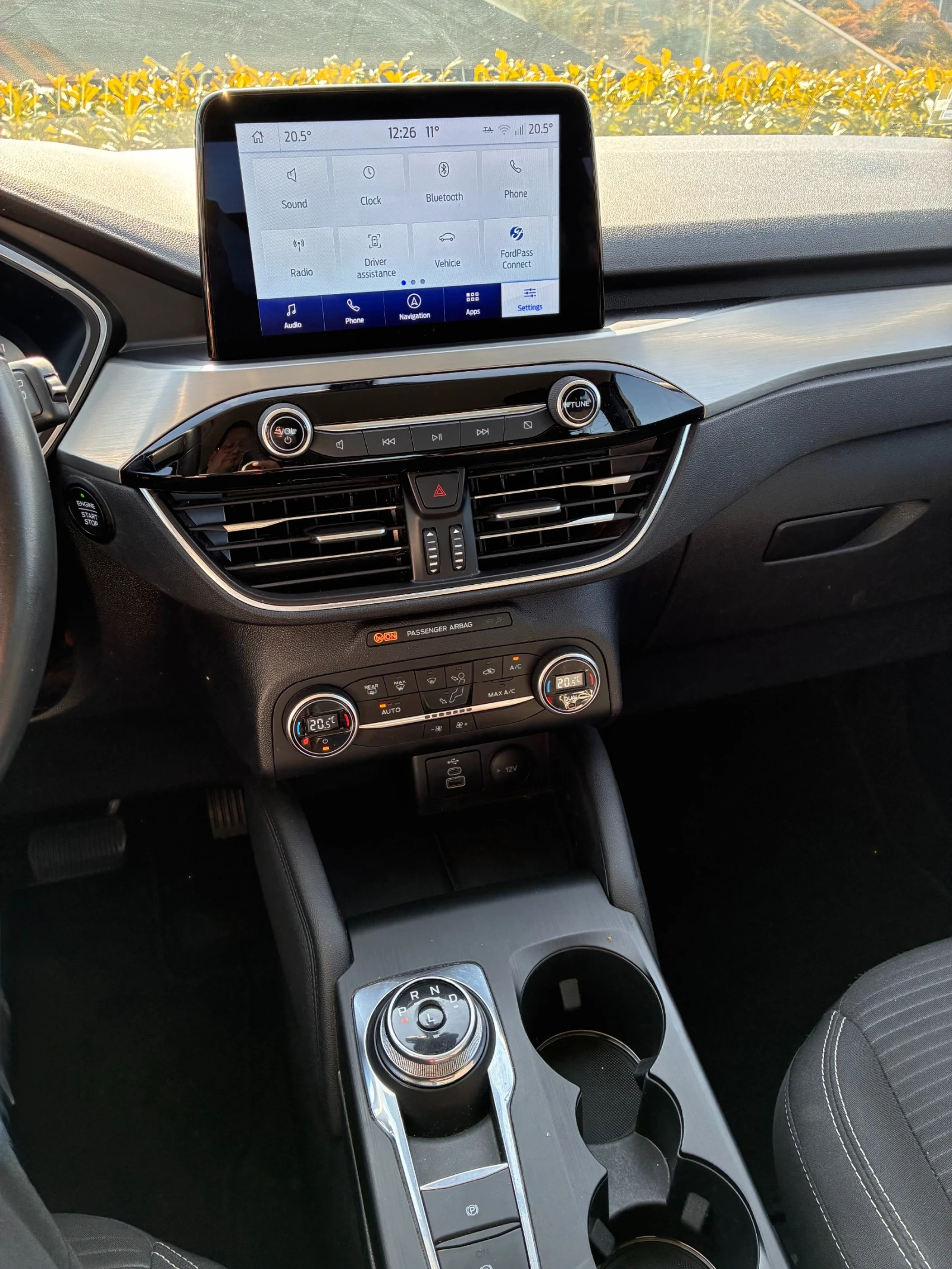 Ford Kuga 2.5 190 Хибрид Aвтомат TITANIUM, снимка 15 - Автомобили и джипове - 54044023