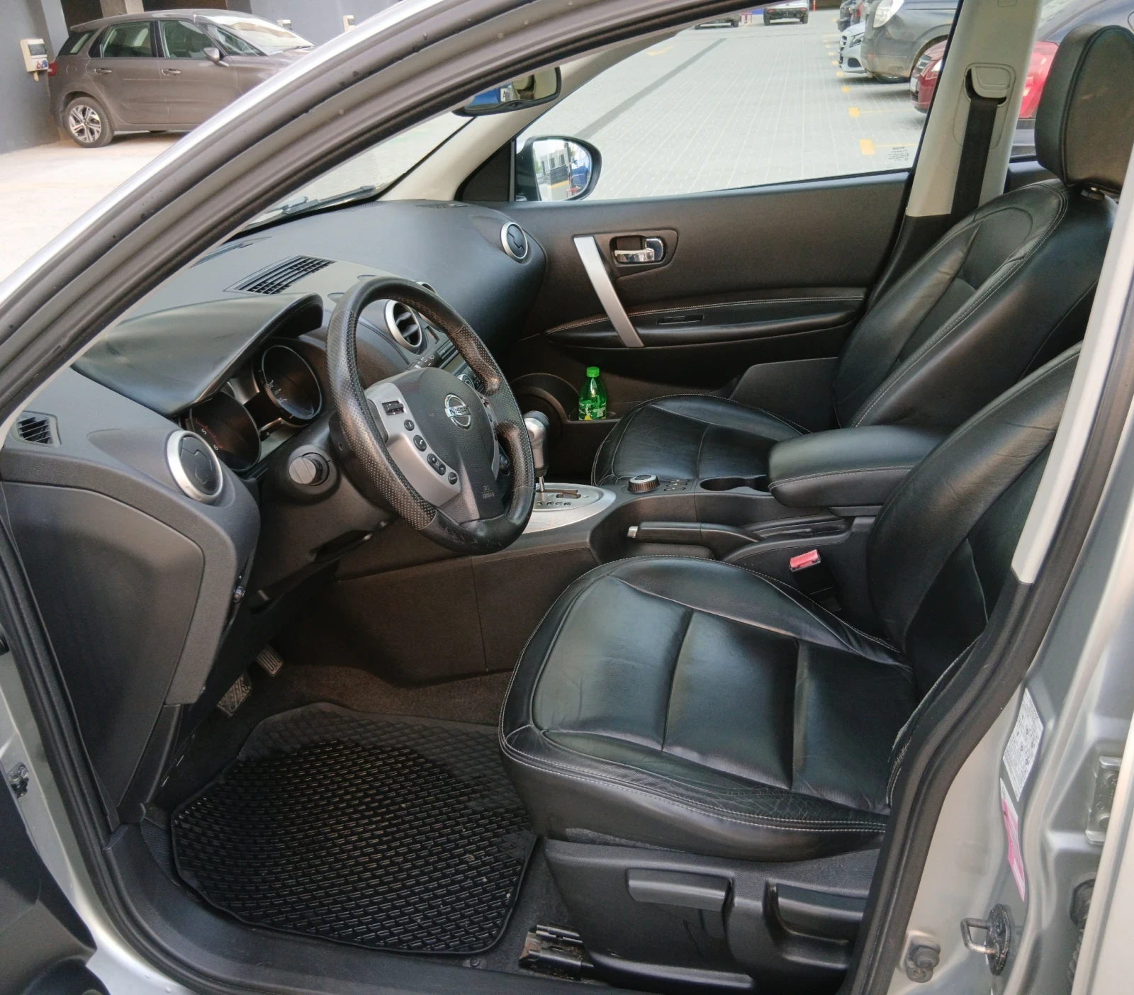 Nissan Qashqai AVTOMAT, снимка 8 - Автомобили и джипове - 54358492