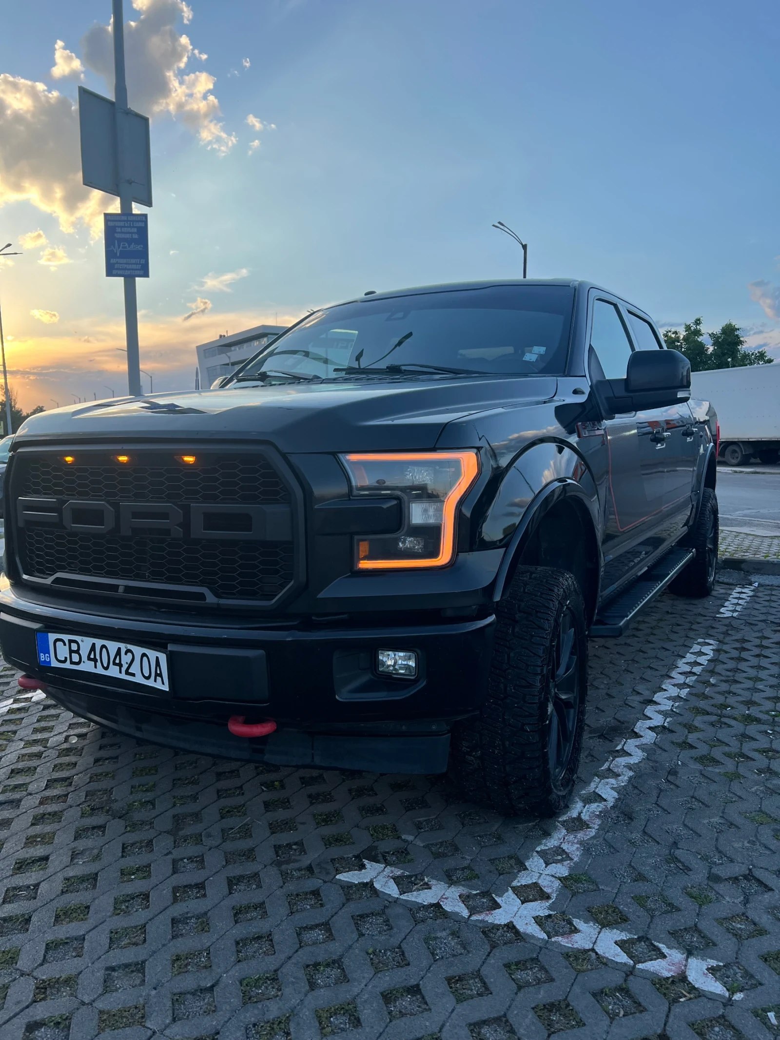 Ford F150 Lariat
