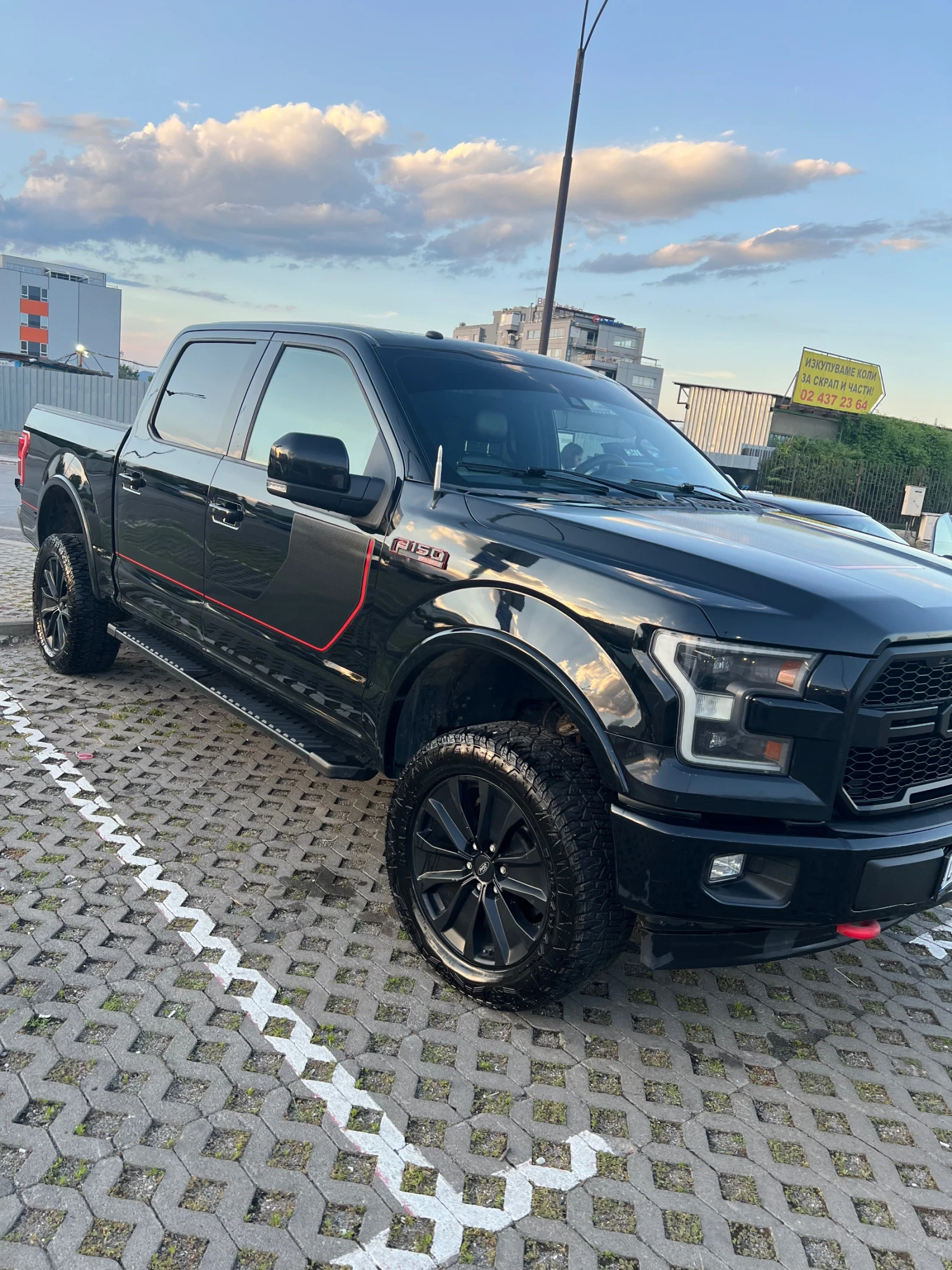 Ford F150 Lariat, снимка 6 - Автомобили и джипове - 54931538