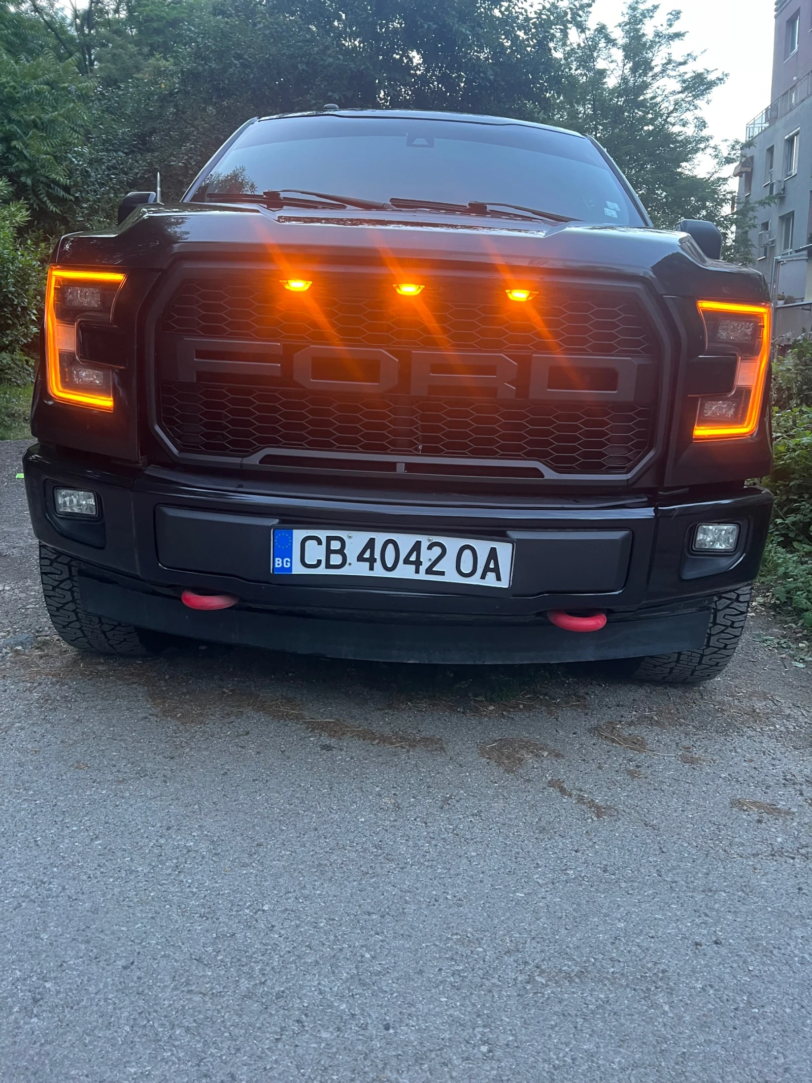 Ford F150 Lariat, снимка 2 - Автомобили и джипове - 54931538