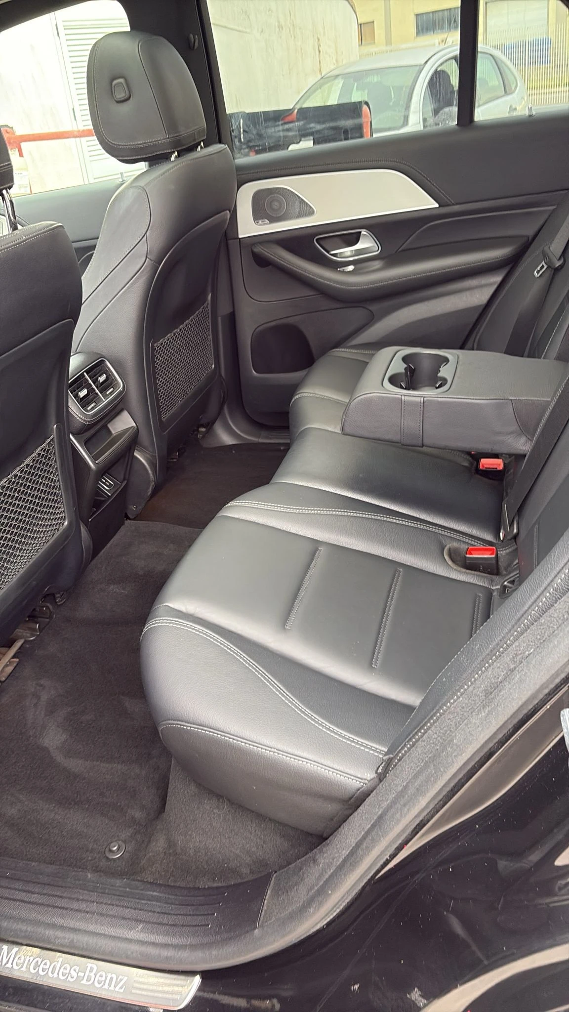 Mercedes-Benz GLE 400 d 4Matic AMG-Line, снимка 5 - Автомобили и джипове - 55085385