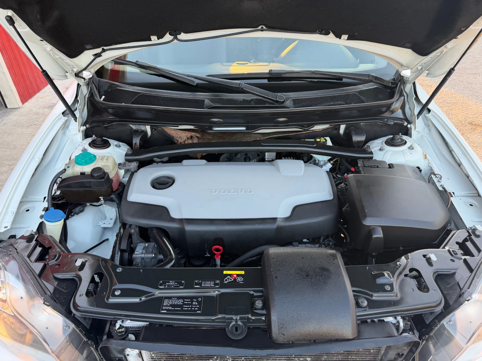 Volvo Xc90 2.4D AVTOMAT/4X4//7МЕСТАКОЖА, снимка 9 - Автомобили и джипове - 55753938