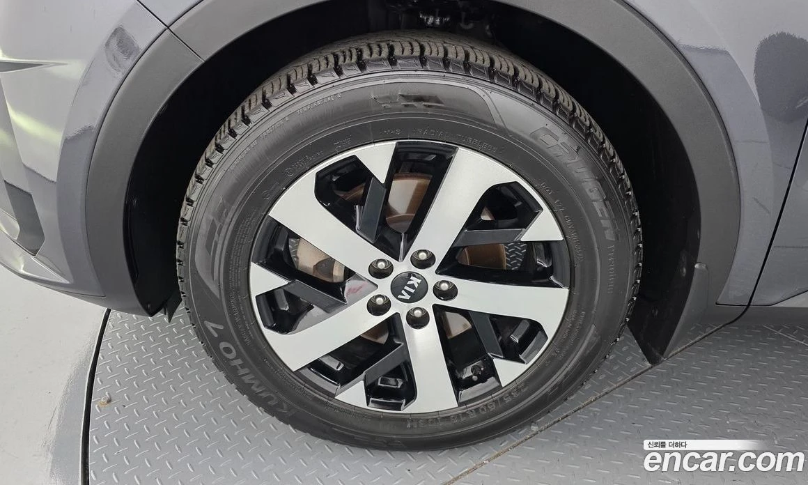 Kia Sorento Diesel 2.2 4WD Prestige, снимка 7 - Автомобили и джипове - 56095943
