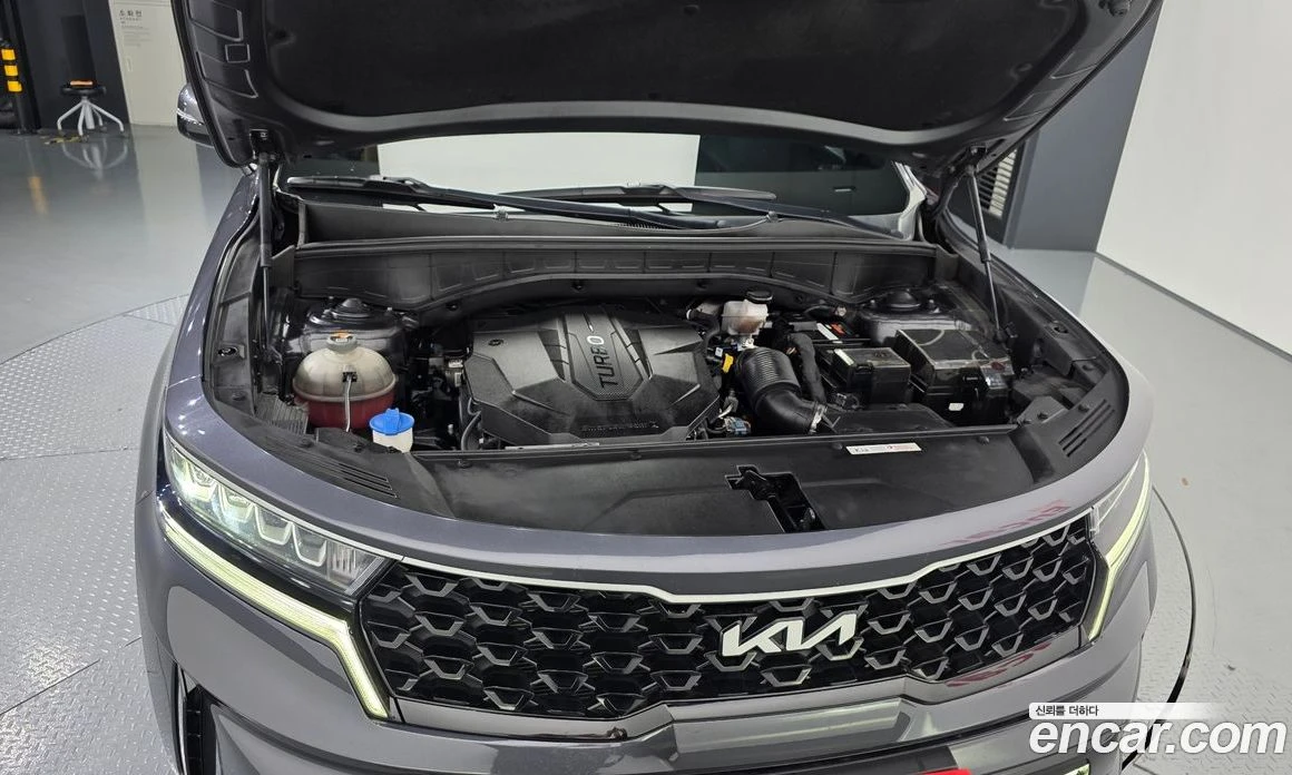 Kia Sorento Diesel 2.2 4WD Prestige, снимка 6 - Автомобили и джипове - 56095943