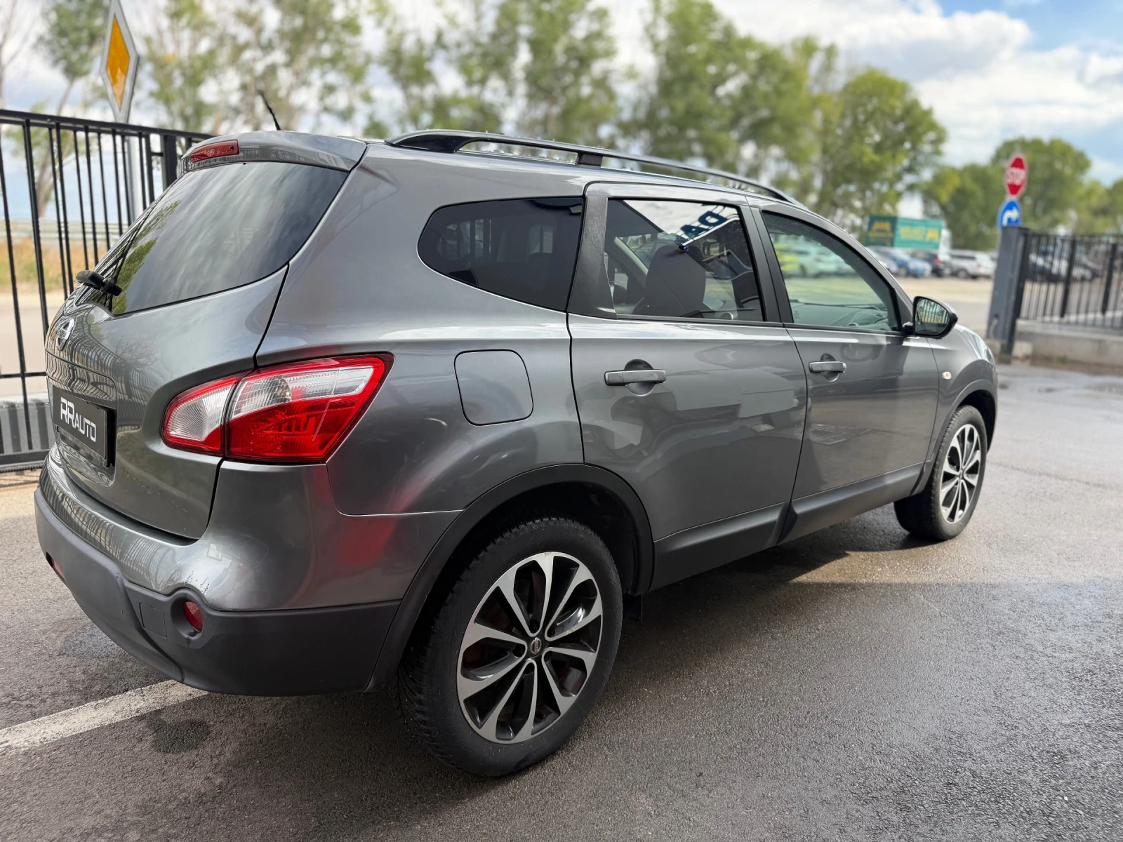 Nissan Qashqai 1.5Dci 6+ 1 панорама 360, снимка 5 - Автомобили и джипове - 56108186