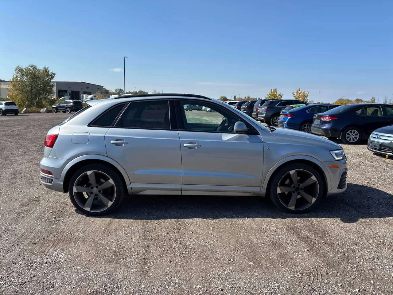 Audi Q3 Technik / Bose / LED / Carfax   | Mobile.bg � ����������� 3