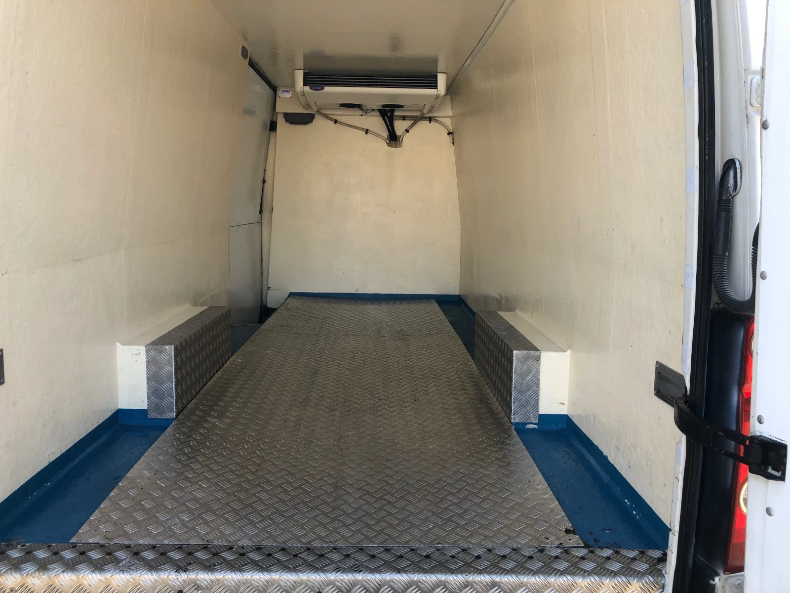 VW Crafter Хладилен - изображение 6