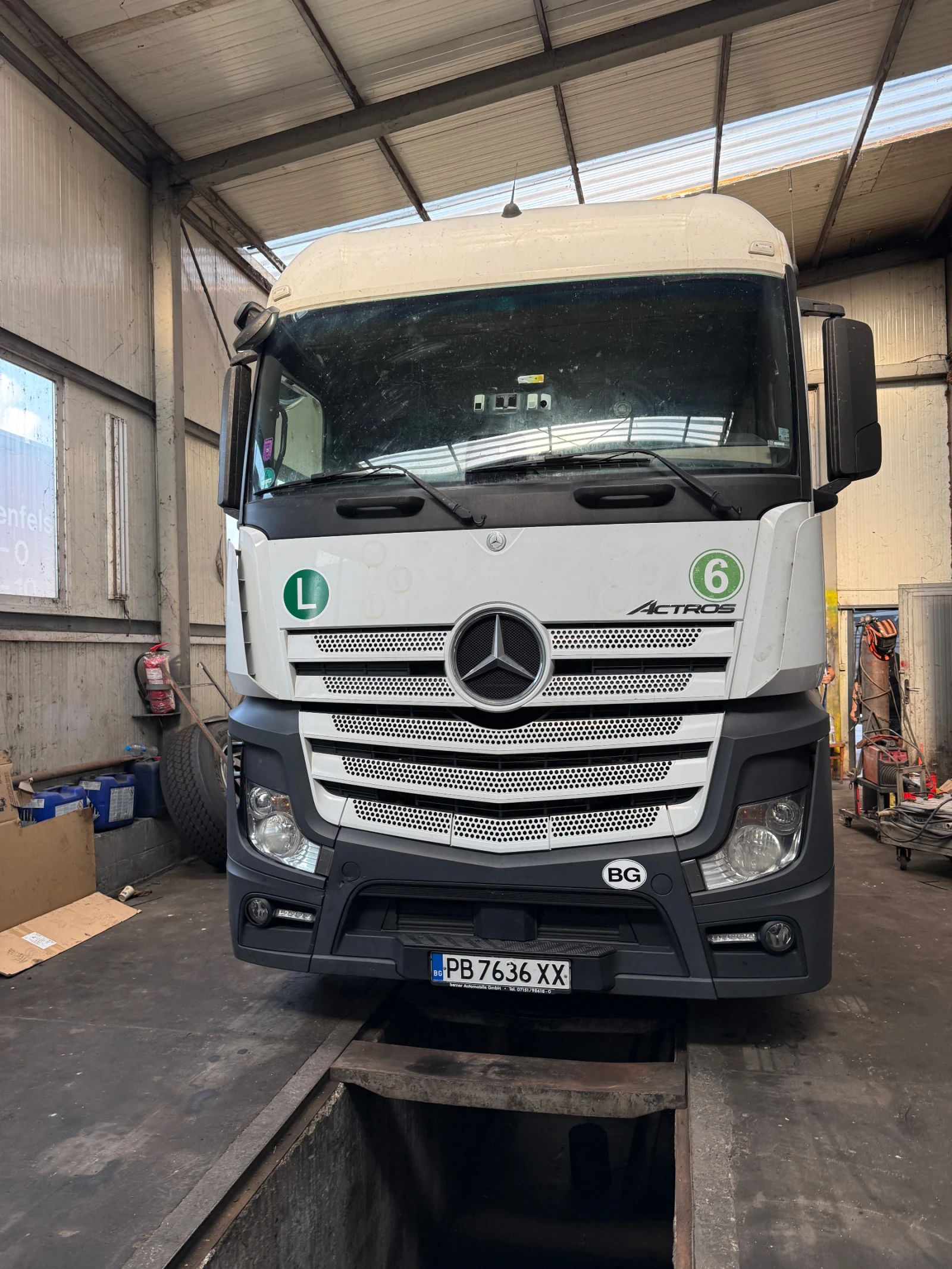 Mercedes-Benz Actros, снимка 4 - Камиони - 55689484