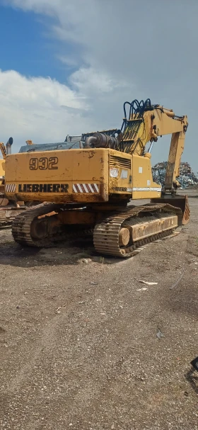 Багер Liebherr 932, снимка 5