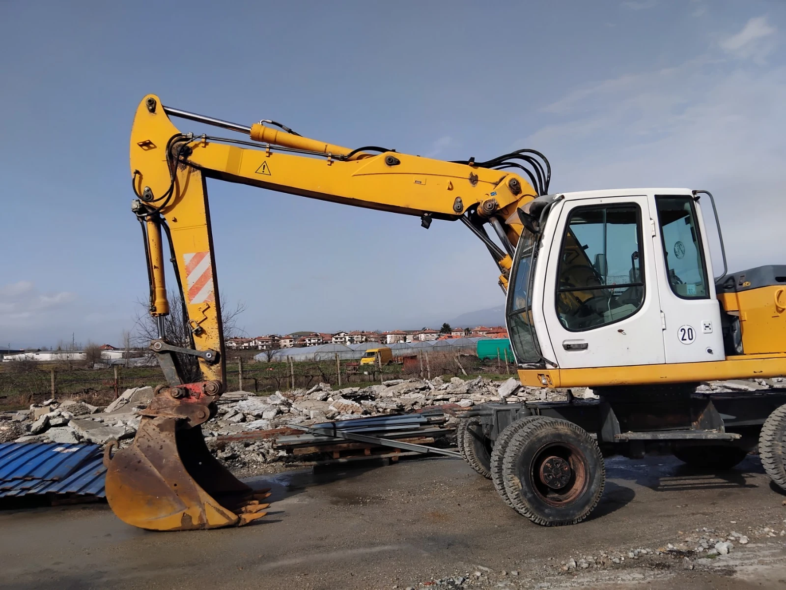 Багер Liebherr A904C - изображение 4