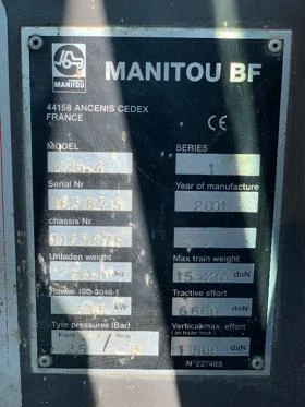 Мотокар Manitou М26-4, снимка 9