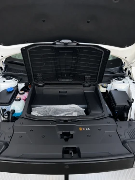 Hyundai Ioniq 5 Hyundai Ioniq 5 UNIQ 306 к.с. 4х4 ГАРАНЦИОНЕН, снимка 12
